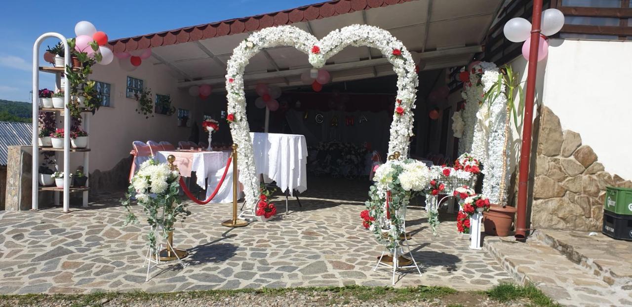 La Curtea Argeseana Apartment Valea Iasului Bagian luar foto