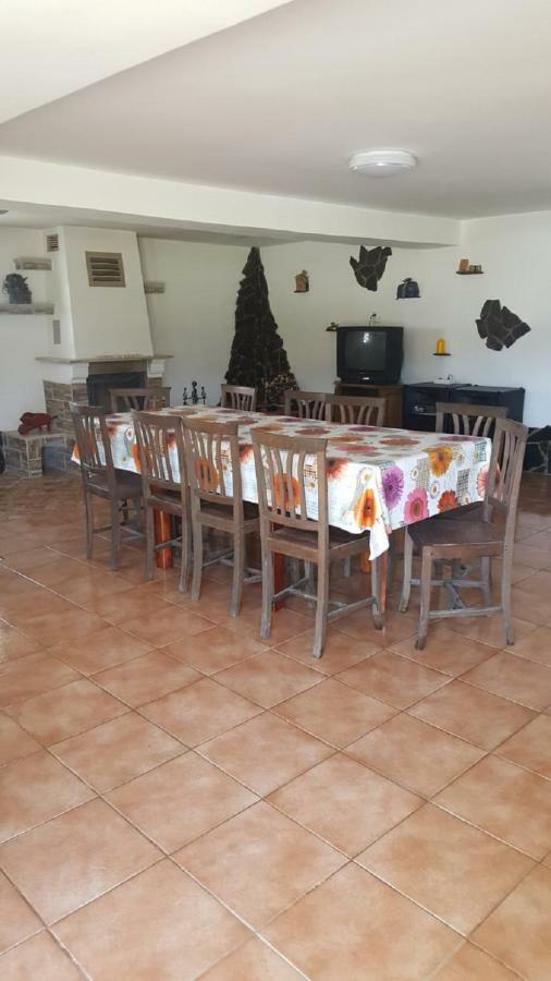 La Curtea Argeseana Apartment Valea Iasului Bagian luar foto